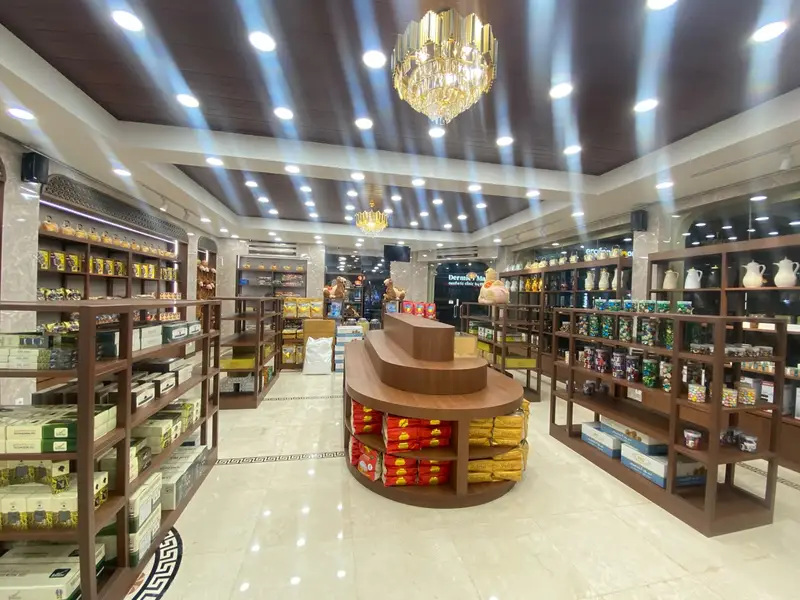 Interior toko Jami Furooshgah di Kemang